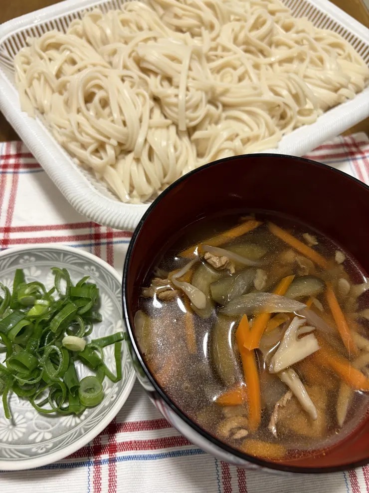 ジャー🫙でサラダうどん🥗 | くらシェア