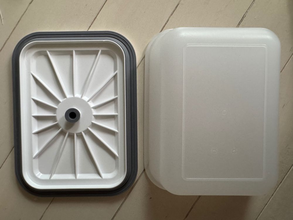 頑丈な真空保存容器 | くらシェア