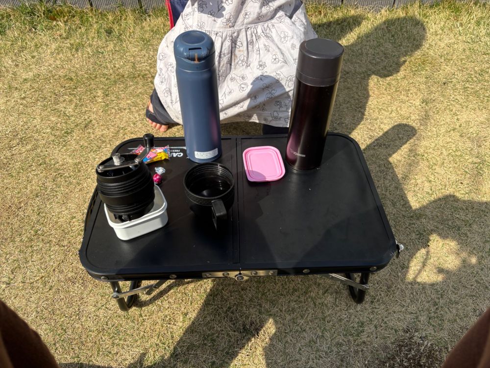 キャプテンスタッグ CAPTAIN STAG FDハンドテーブル 47×30(ブラック