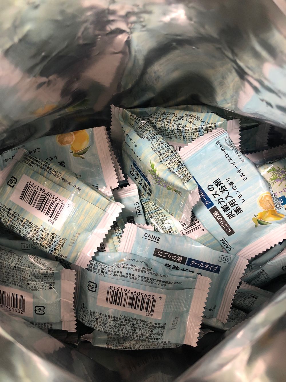 入浴剤240個　48個×5セット＝240個　　未開封 KURO-AIOWC240 | KURO-AIOWC240 | 玄人志向 簡易水冷CPUクーラー