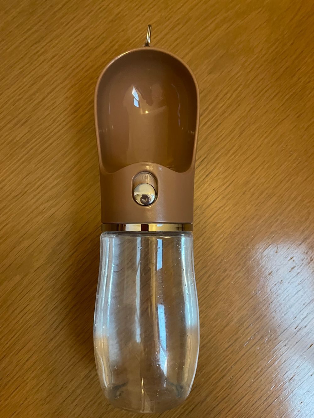 お散歩の給水がラクに✨ ワンハンドボトル